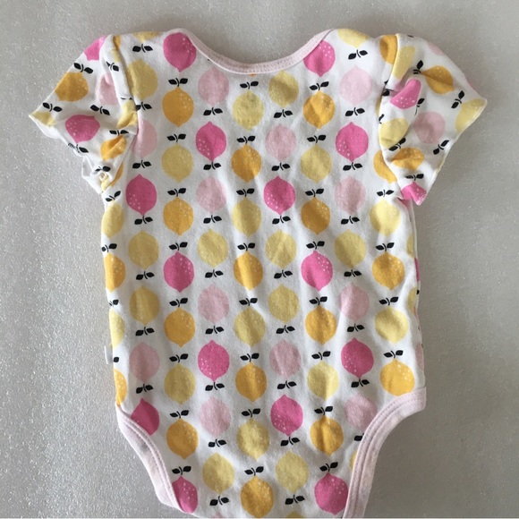 Baby Girl Clothes~Lot of 5 pieces~Various sizes from 0-3mos to 9mos~Mult. Brands - Picture 15 of 16